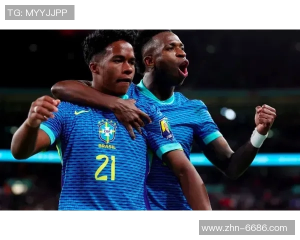 姆巴佩与维尼修斯温馨合影传递友谊力量永远支持彼此的信念 姆巴佩与维尼修斯温馨合影传递友谊力量永远支持彼此的信念