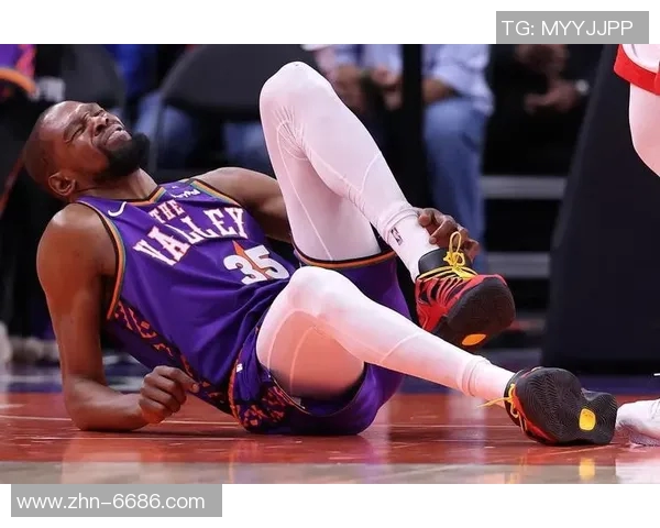 雄鹿队小凯文波特因左脚踝扭伤缺席接下来两场客场比赛 雄鹿队小凯文波特因左脚踝扭伤缺席接下来两场客场比赛