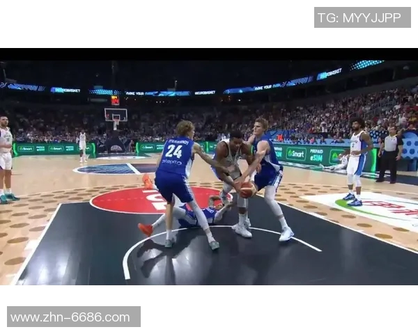 鹈鹕三分手感冰凉仅命中五球半场苦战火箭仅落后一分