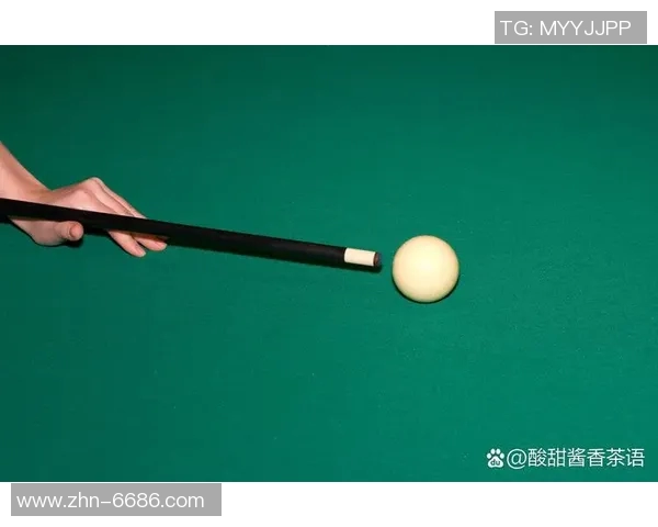 乌尔比希禁区外停球手臂碰球主裁判判罚合理反弹球不算犯规 乌尔比希禁区外停球手臂碰球主裁判判罚合理反弹球不算犯规