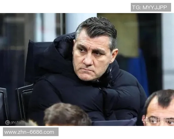 维埃里赞迪马尔科传中技艺独特让人怀念踢球时光全欧洲无出其右 维埃里赞迪马尔科传中技艺独特让人怀念踢球时光全欧洲无出其右