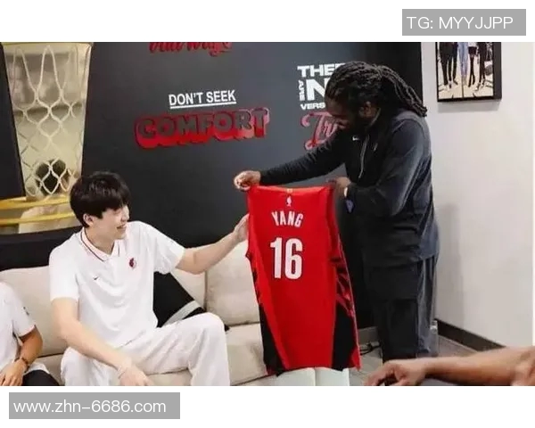 开拓者媒体人呼吁给予杨瀚森更多机会不应仅限于垃圾时间和G联赛表现 开拓者媒体人呼吁给予杨瀚森更多机会不应仅限于垃圾时间和G联赛表现